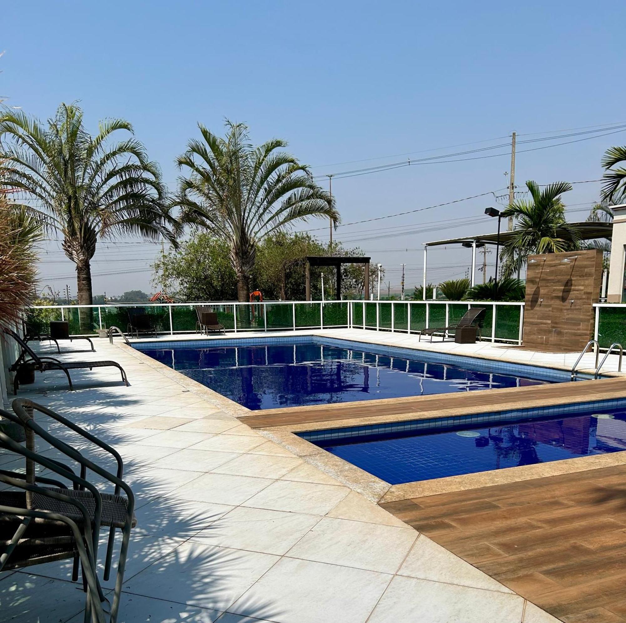 Ap Completo Vista Para Rua Arcond Wifi Piscina Λοντρίνα Εξωτερικό φωτογραφία
